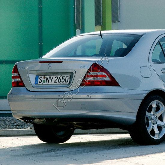 Задний бампер в цвет кузова Mercedes C-Class W203 (2000-2007)